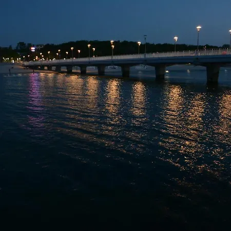 Apartament Solna アパート