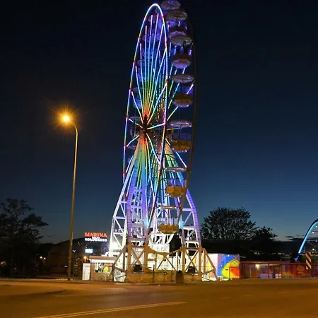 Apartament Solna アパート コウォブジェク